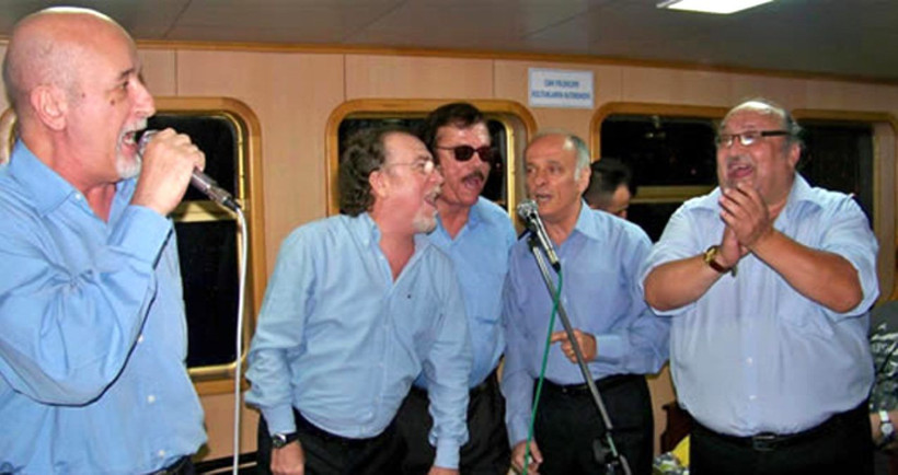 Mavi Işıklar'ın solisti Nejat Toksoy kanserle verdiği mücadeleyi kaybetti - Resim: 3