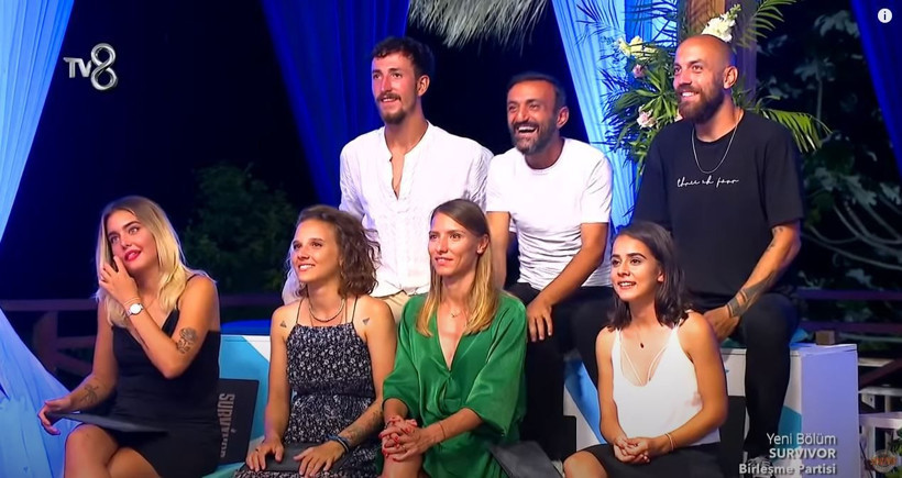 Survivor birleşme partisinde Sercan ve Nisa rüzgarı elleriyle yedirdiler - Resim: 4