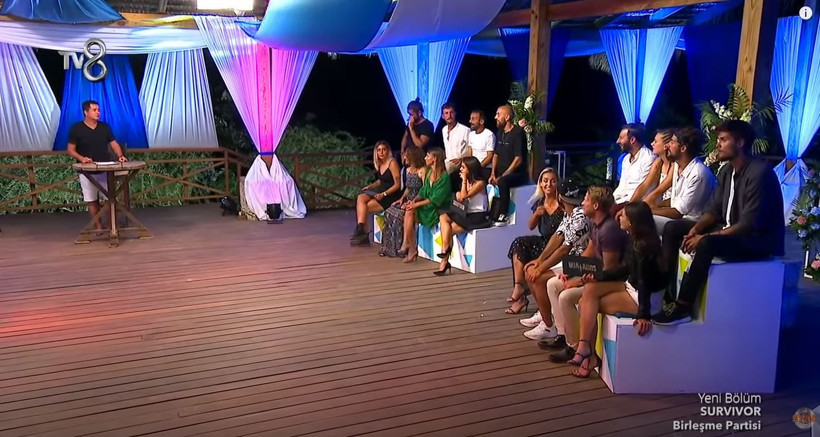 Survivor birleşme partisinde Sercan ve Nisa rüzgarı elleriyle yedirdiler - Resim: 1