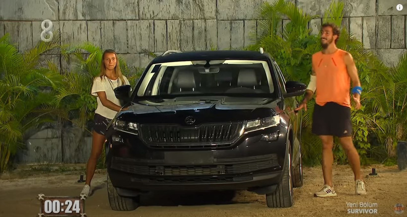 Survivor'da arabayı kazanan belli oldu! 'Annenize Sorduk' yarışması geceye damga vurdu - Resim: 4