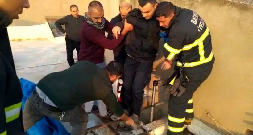 Trajikomik olay! Havalandırma boşluğuna düştü: Kurtarılırken bakın ne istedi! - Resim: 2