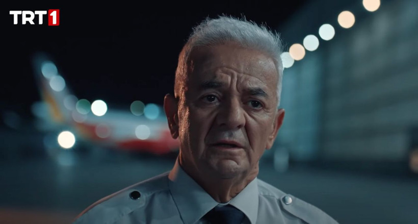 15 Temmuz filminde oynayan Zafer Algöz'den eleştirilere sert yanıt - Resim: 1