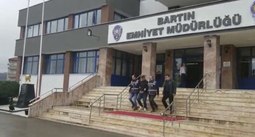 Kaşıkçı cinayeti ve FETÖ ile korkutan telefon dolandırıcısı yakalandı - Resim: 3