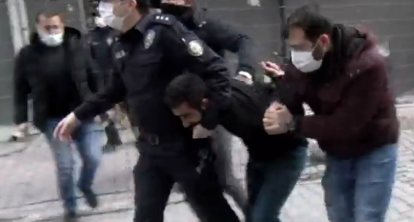 Boğazına bıçağı dayadı: Çocukları öldüreceğim, evi yakacağım - Resim: 3