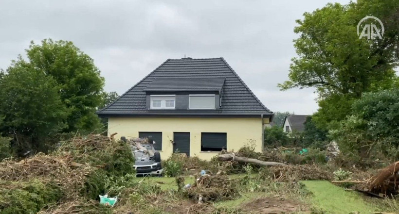 Almanya’da yüzyılın felaketi selde can kaybı 150'yi geçti 1300 kişi kayıp - Resim: 3