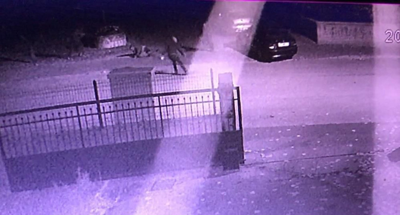 Sözlü tartışma kavgaya dönüştü: Önce bıçakladı sonra bıçaklandı! - Resim: 1