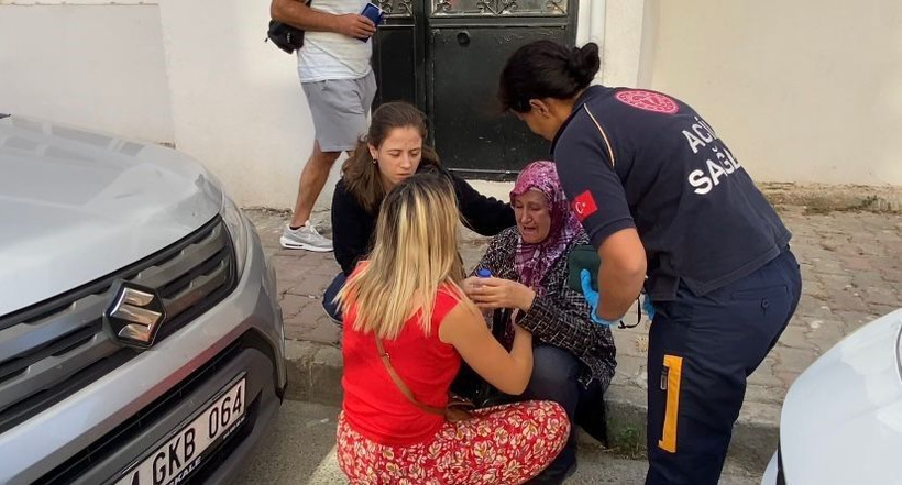 Bıçakla saldıran eşinden kaçıp kendini odaya kilitledi! Yaşlı kadın gözyaşlarına boğuldu - Resim: 2
