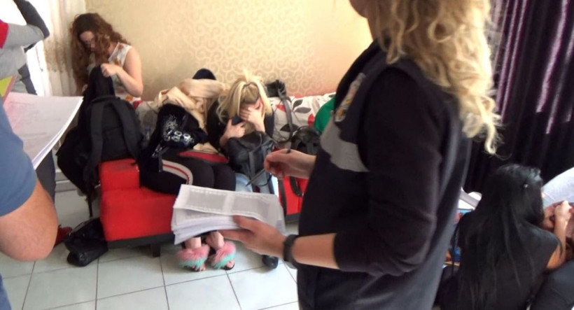 Ankara'da fuhuş operasyonu 30 kadın kurtarıldı - Resim: 4