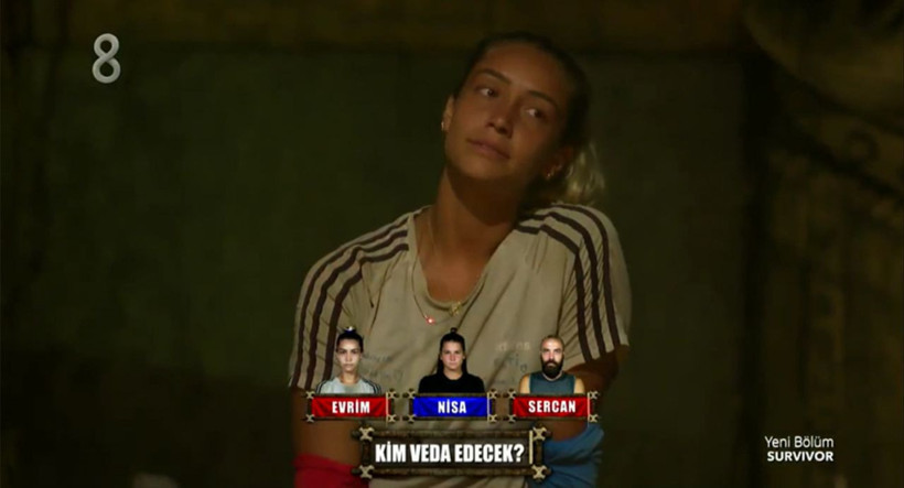 Survivor'da SMS sonuçlarıyla Evrim elendi sosyal medya sallandı - Resim: 2
