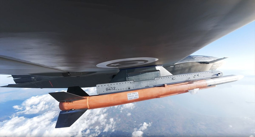 KIZILELMA’nın vuruşu dünyada büyük ses getirdi! "Türkiye semalarında tarih yazıldı" - Resim: 4