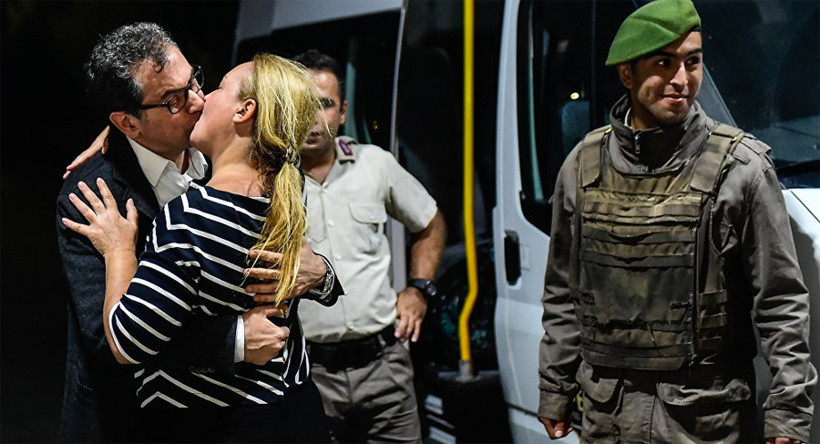 Kadri Gürsel'in eşi Nazire Kalkan Gürsel kimdir öpüşme fotoğrafı tek değil! - Resim: 1