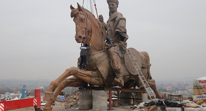 Türkiye'nin en büyük heykelinin montajına başladı - Resim: 1