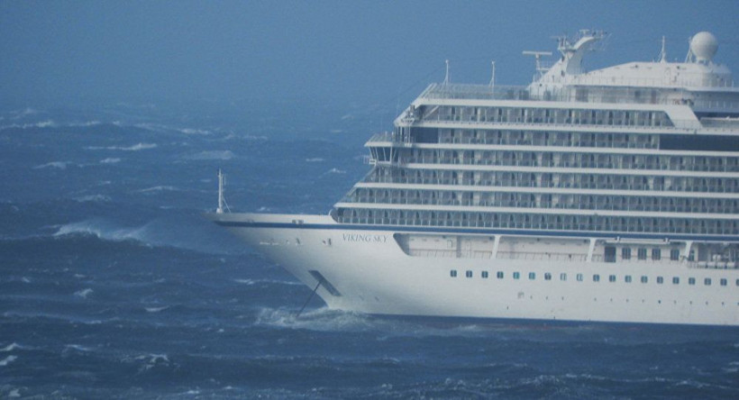 Norveç'ten yola çıkan Viking Sky gemisi için nefesler tutuldu - Resim: 2