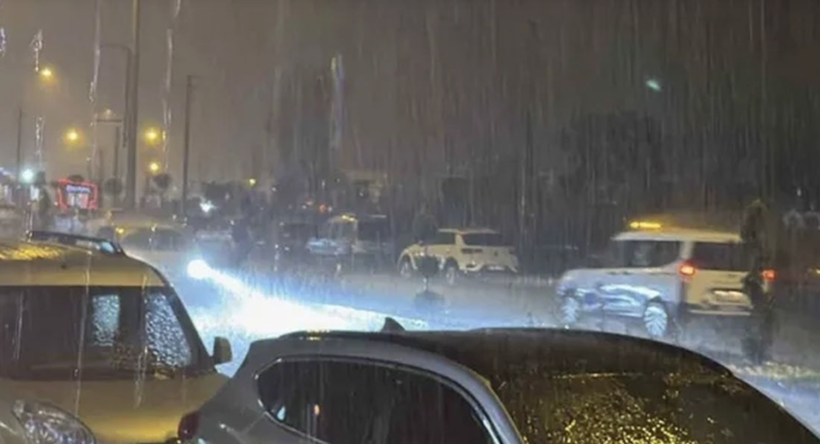 Dereceleri yükseltin! Meteorolojiden yağış ve sis uyarısı: Aniden bastıracak... - Resim: 1