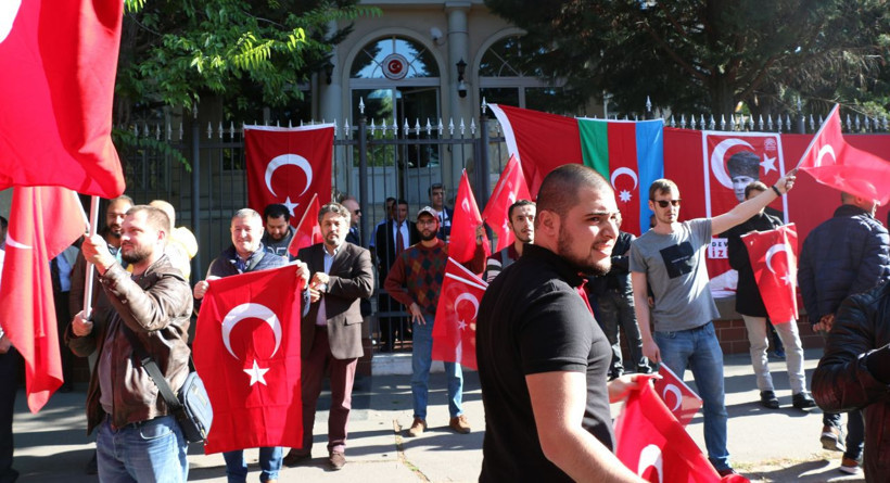 Macaristan’daki Türkler’den YPG/PKK yandaşlarına tepki - Resim: 2