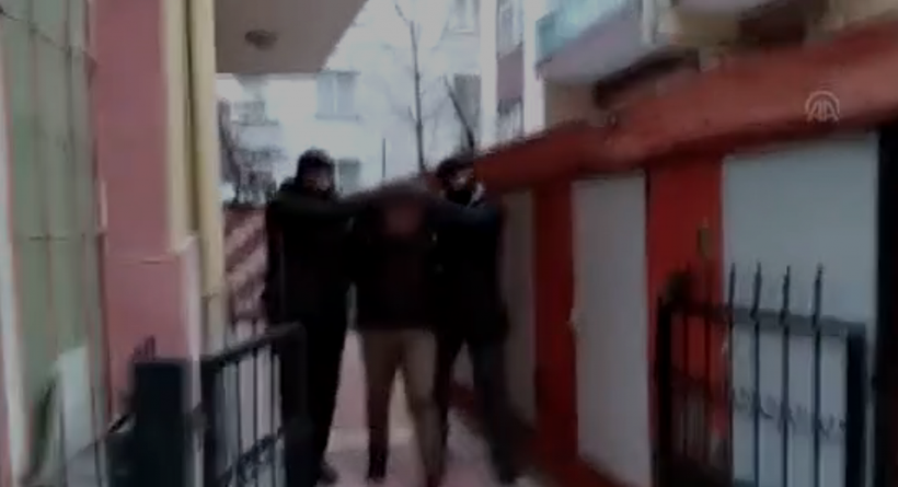 Yılbaşını kana bulayacaklardı! 6 DEAŞ'lının telefonlarından şok eden görüntüler çıktı - Resim: 3