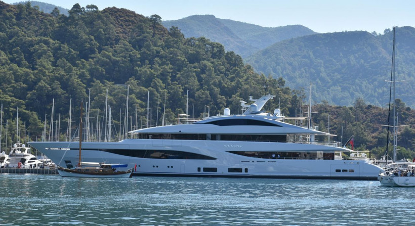 Muğla'da demirledi! Ultra lüks yatın kirası dudak uçuklattı - Resim: 4