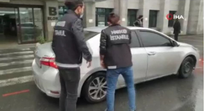 Havalimanında gözaltına alınan Rapçi Murda'dan olay savunma: Madde orada serbest... - Resim: 4