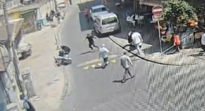 İstanbul’da film gibi olay: Gaspçı, üstüne atlayan polis amirine ateş açtı! - Resim: 3