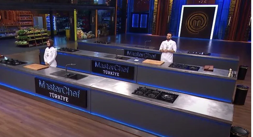 Beyza mı Kerem mi? MasterChef'te ilk 4'e kalan son isim belli oldu! Duygusal anlar... - Resim: 2