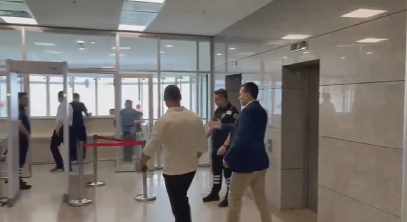 Ahbap soruşturması: Eda Ece ve Kerem Bürsin adliyede! "İnanın tanımıyorum" - Resim: 1