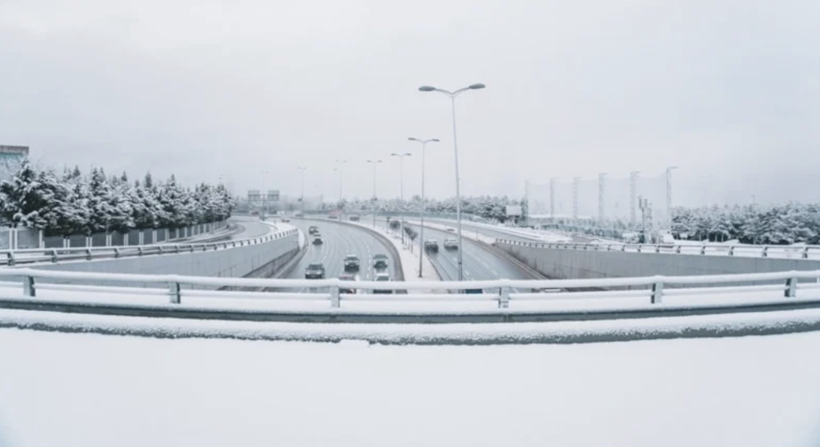 Ankara'da kar yağışı başladı! Yüksek kesimler beyaza büründü - Resim: 1