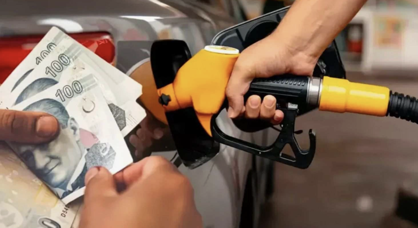 Bu zam tarihe geçecek! Akaryakıta kallavi zam gece yarısı pompoya yansıdı - Resim: 4