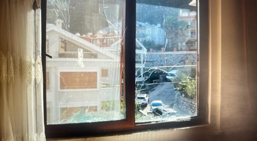 Marmaris'te yaşandı! Evden çıkmayan kiracı dehşeti yaşadı neler yaptılar neler... - Resim: 2