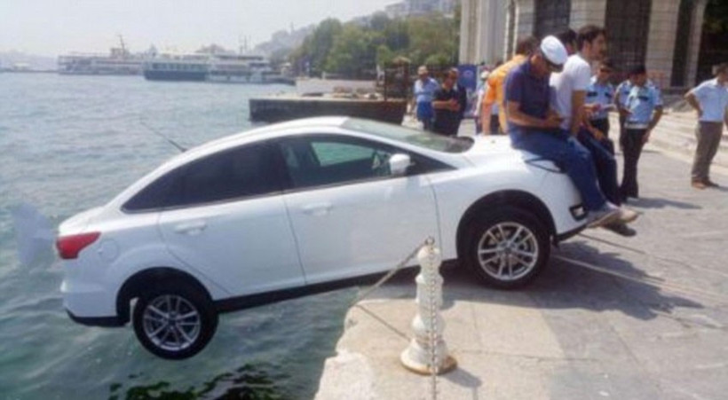 Klozetin kapağını açtı kurbağalarla karşılaştı korkunç... - Resim: 4