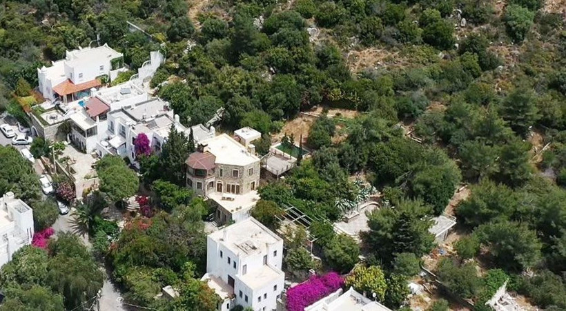 Kaçak eklentileri ile gündem olmuştu! Can Dündar’ın Bodrum’daki villasına el konuldu - Resim: 2