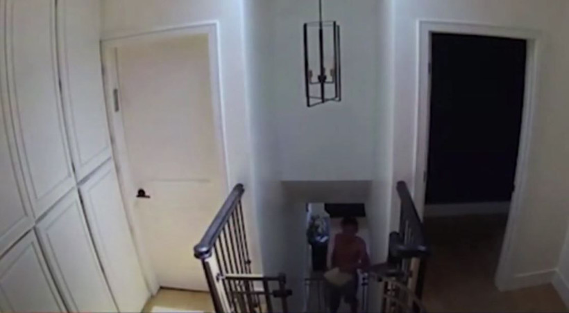 Çıplak adam eve girdi kameraya bakan karısı şok oldu! Çığlıklar kan dondurdu - Resim: 2