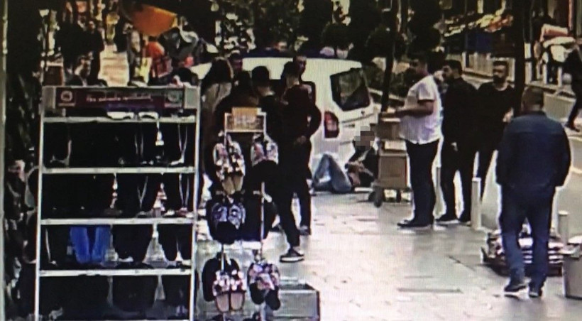 Genç kadın çocuklarının gözü önünde kocasını böyle bıçakladı - Resim: 3