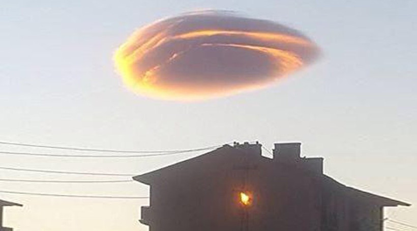 Gökyüzünde gizemli bulut - Resim: 1