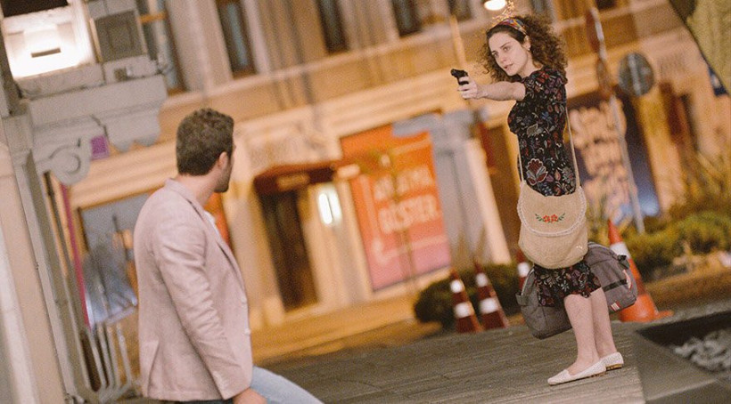 ATV sevilen dizisine acımadı - Resim: 4