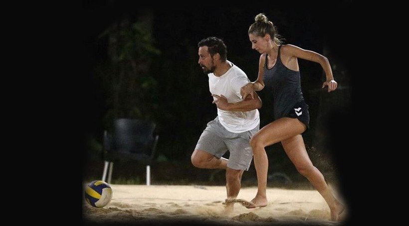 Şeyma Subaşı plaj futbolu oynadı işte o görüntüler - Resim: 1