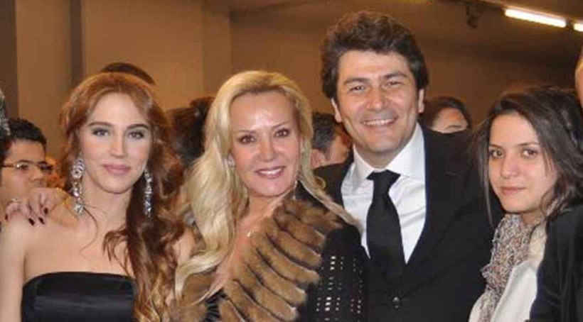 Filiz Aker'in ailesine bakın annesini meğer... Şoke olacaksınız! - Resim: 2