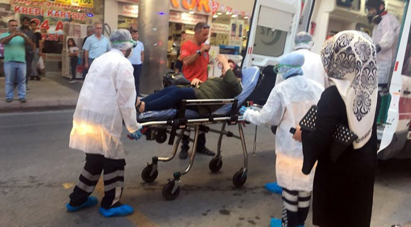 Kargo paketi açıldı 10 kişi hastanelik oldu! - Resim: 1