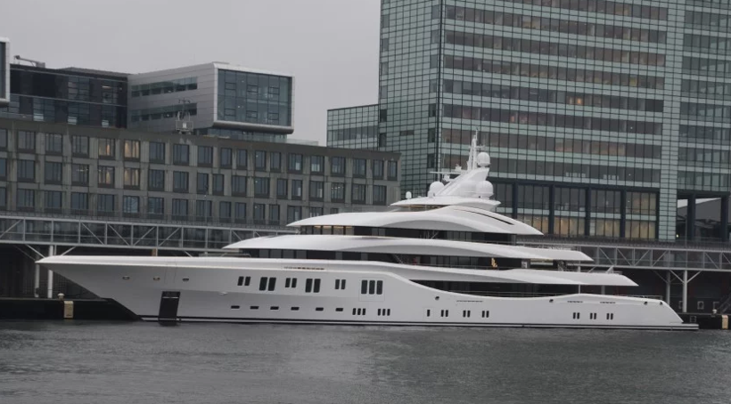 Kazak iş adamı Machkevitch yatının deposunu fulledi! Tam 80 ton yakıt ikmali yapıldı - Resim: 1