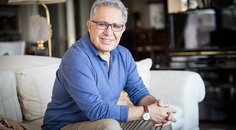 Zülfü Livaneli yarı çıplak fotoğrafını Twitter'da paylaştı! Şaka deyip sildi - Resim: 4