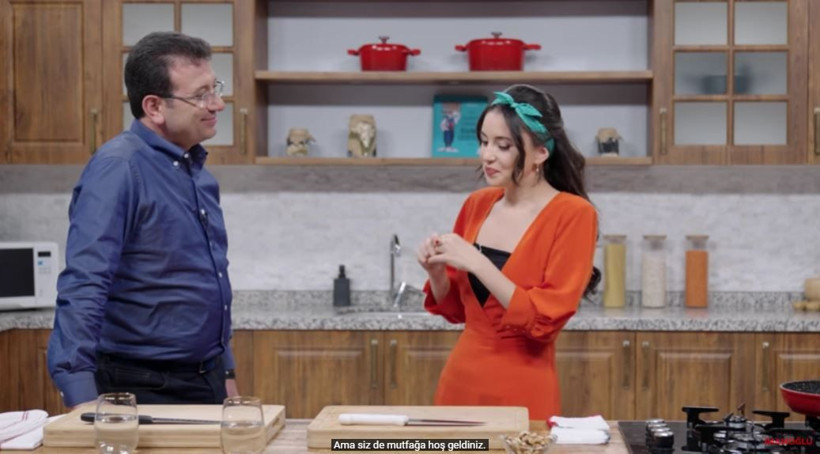 İBB Başkanı Ekrem İmamoğlu'nun eski işi bakın neymiş? Şarkıcı Karsu ile yemek videosu - Resim: 3