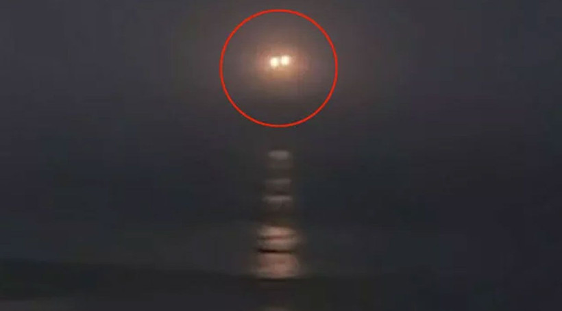 ABD'de UFO iddiaları! Bir saat boyunca görüntülenen gizemli ışıklar sosyal medyayı salladı - Resim: 4