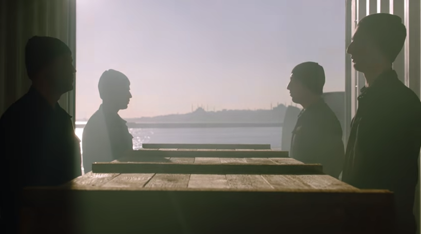 Blu TV'nin yerli vampir dizisi Yaşamayanlar fragmanında o sahne olay!  - Resim: 2