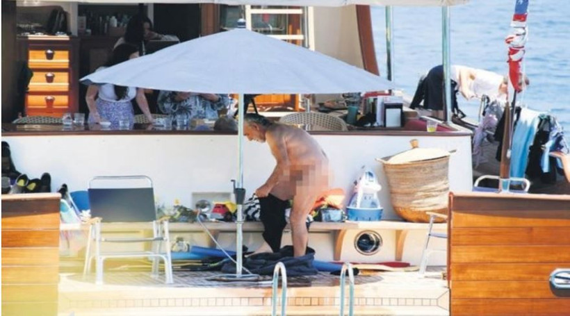 Sinan Çetin'in çıplak görüntüleri olay yarattı! Teknede üstünü değiştirince... - Resim: 1