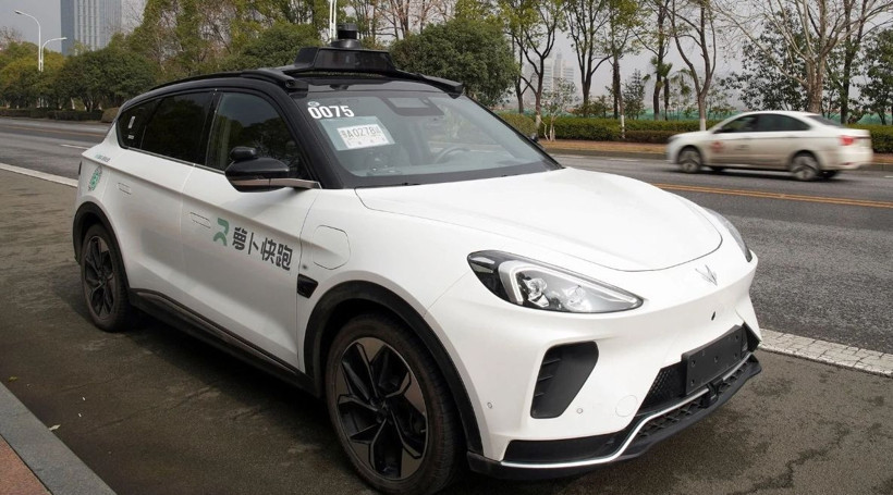 Baidu, sürücüsüz taksi aracıyla Türkiye’ye geliyor - Resim: 1