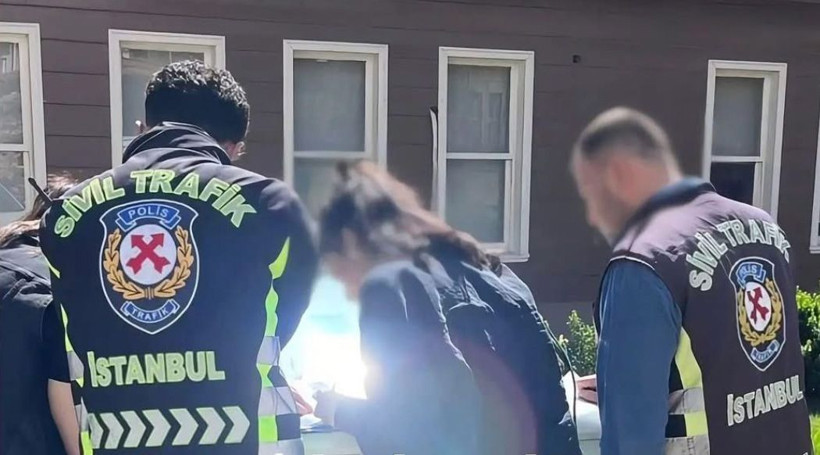 Trafikte tartıştığı kişiyi tehdit etmişti! "Vatan Emniyet'ten alınacaksın" diyen kadın bakın kim çıktı - Resim: 3