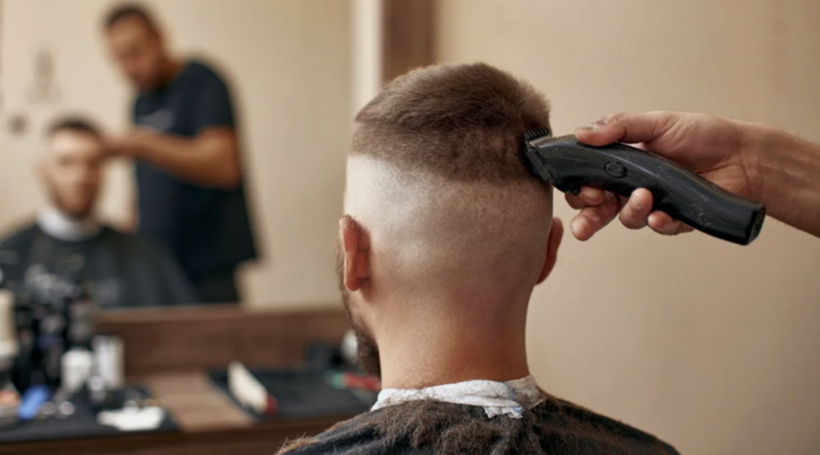 Öğrenciler için alınan önlemlere yenisi eklendi! Tas kafa tıraşı o ilde yasaklandı - Resim: 1