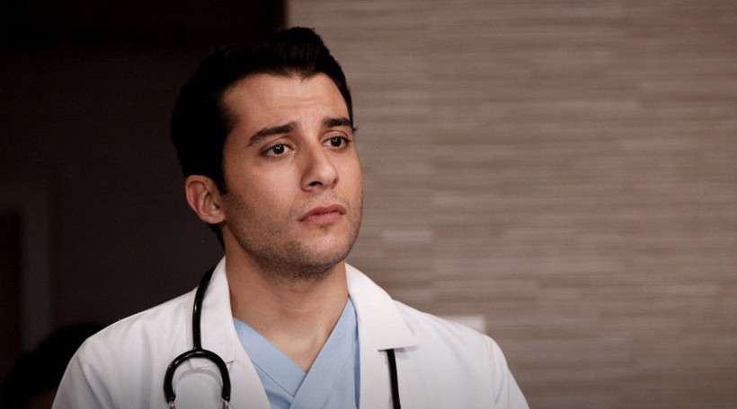 Mucize Doktor'un aşık Demir'i bakın kimin oğlu çıktı babası çok ünlü! - Resim: 1