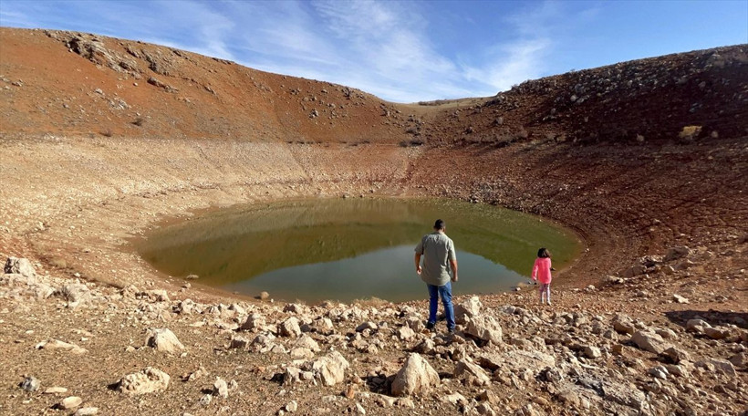 Suların çekilmesiyle ortaya çıktı! Elazığ'da gören şaştı kaldı: Daha önce hiç görmedik - Resim: 2