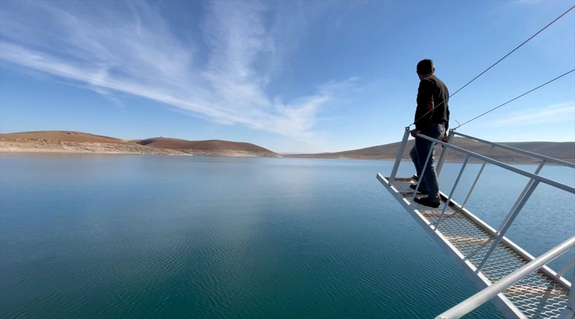 Suların çekilmesiyle ortaya çıktı! Elazığ'da gören şaştı kaldı: Daha önce hiç görmedik - Resim: 4