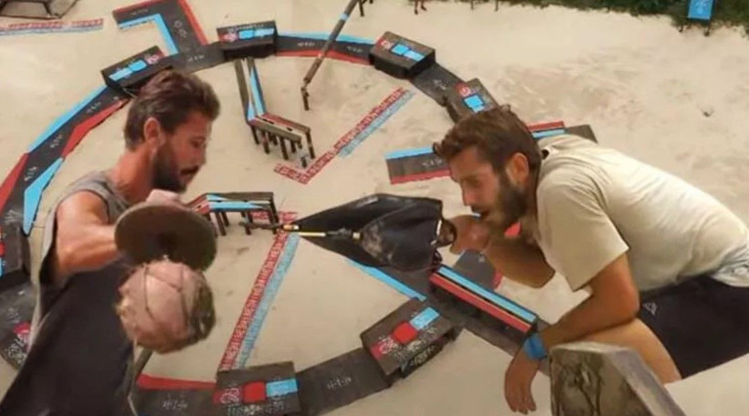 Gözyaşları sel oldu! Acun Ilıcalı Survivor'da elenen ismi açıkladı: Yılanın başı büyümeden ezmek istediniz - Resim: 1